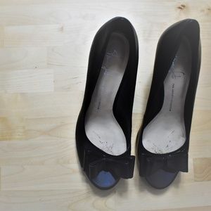 Franco Sarto The Artist's Collection Bow Peep Toe